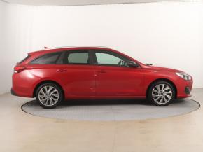 Hyundai i30  1.4 T-GDI 