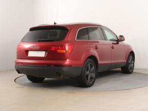 Audi Q7  3.0 TDI 