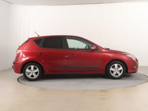 Hyundai i30  1.4 CVVT 