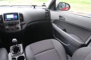 Hyundai i30  1.4 CVVT 