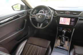 Škoda Superb  1.8 TSI Laurin&Klement 