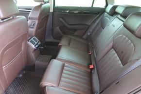 Škoda Superb  1.8 TSI Laurin&Klement 