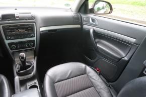 Škoda Octavia  1.4 TSI Elegance 