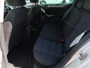 Volkswagen Golf  1.6 TDI Trendline 