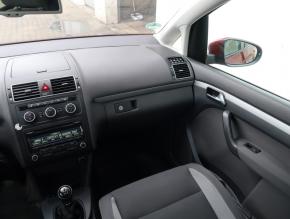 Volkswagen Touran  2.0 TDI 