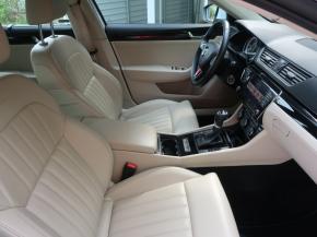 Škoda Superb  2.0 TDI Laurin&Klement 