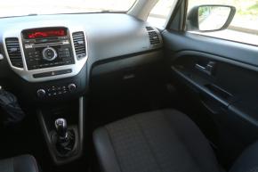 Kia Venga  1.4 CVVT 