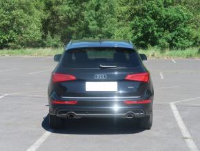 Audi Q5  3.0 TDI S line 