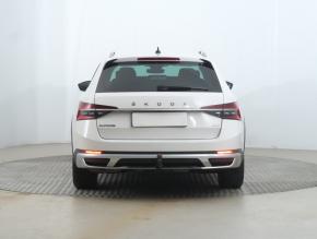 Škoda Superb  2.0 TDI Scout 