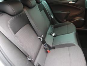 Opel Astra  1.4 T 