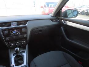 Škoda Octavia  1.6 TDI Ambition Plus 