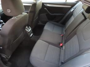 Škoda Octavia  1.6 TDI Ambition Plus 