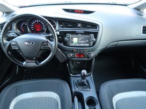 Kia Ceed  1.6 GDI 