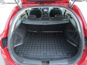 Kia Ceed  1.6 GDI 