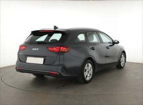 Kia Ceed  1.5 T-GDI 