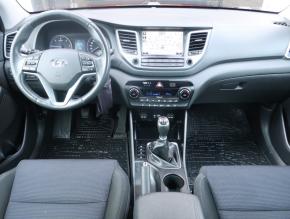 Hyundai Tucson  1.7 CRDi Trikolor 
