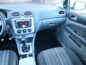 Ford Focus  1.6 16V 