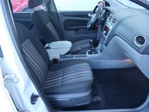 Ford Focus  1.6 16V 