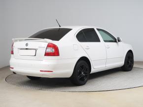 Škoda Octavia  2.0 TDI Elegance 