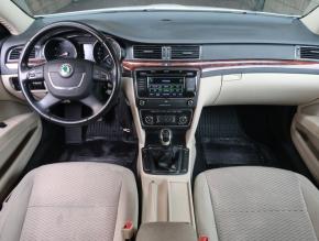 Škoda Superb  1.8 TSI Ambition 