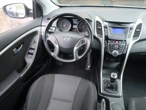 Hyundai i30  1.4 CVVT Trikolor 