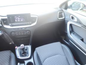 Kia Ceed  1.0 T-GDI Fresh 
