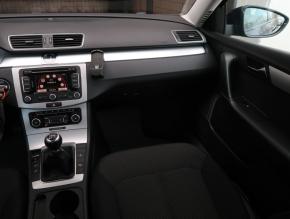 Volkswagen Passat  1.6 TDI Trendline 