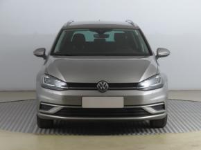 Volkswagen Golf  1.5 TSI 