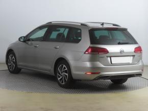 Volkswagen Golf  1.5 TSI 