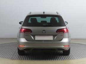 Volkswagen Golf  1.5 TSI 