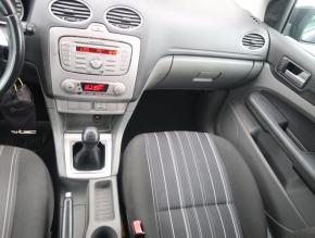Ford Focus  1.6 16V 