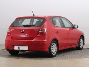 Hyundai i30  1.4 CVVT 