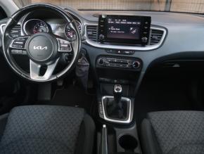 Kia Ceed  1.5 T-GDI Fresh 