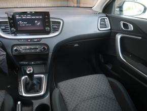 Kia Ceed  1.5 T-GDI Fresh 