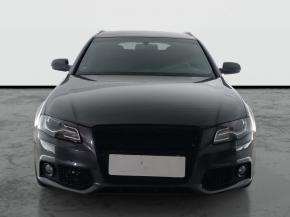 Audi A4  2.0 TDI S-Line 