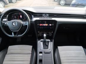 Volkswagen Passat  2.0 TDI R-Line 