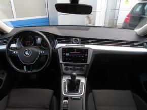 Volkswagen Passat  2.0 TDI 