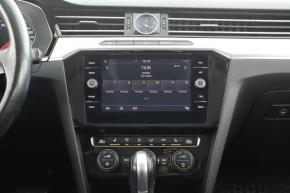 Volkswagen Passat  1.6 TDI 