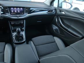 Opel Astra  1.2 Turbo 