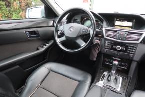 Mercedes-Benz E  E 200 Kompressor Avantgarde 