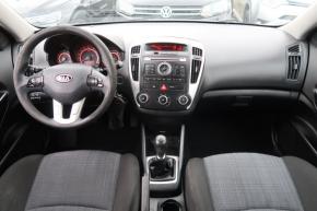 Kia Ceed  1.4 CVVT 