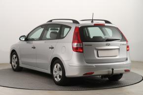 Hyundai i30  1.4 CVVT 