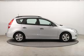 Hyundai i30  1.4 CVVT 
