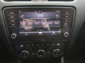 Škoda Octavia  1.6 TDI Ambition Plus 