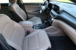Hyundai Tucson  2.0 CRDi 