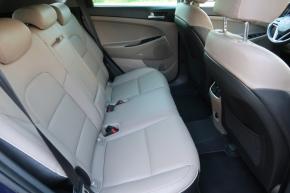 Hyundai Tucson  2.0 CRDi 