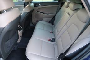Hyundai Tucson  2.0 CRDi 