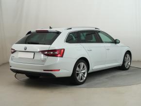 Škoda Superb  2.0 TDI Style 