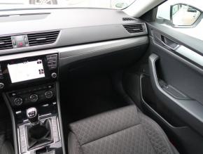 Škoda Superb  2.0 TDI Style 