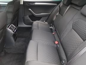 Škoda Superb  2.0 TDI Style 